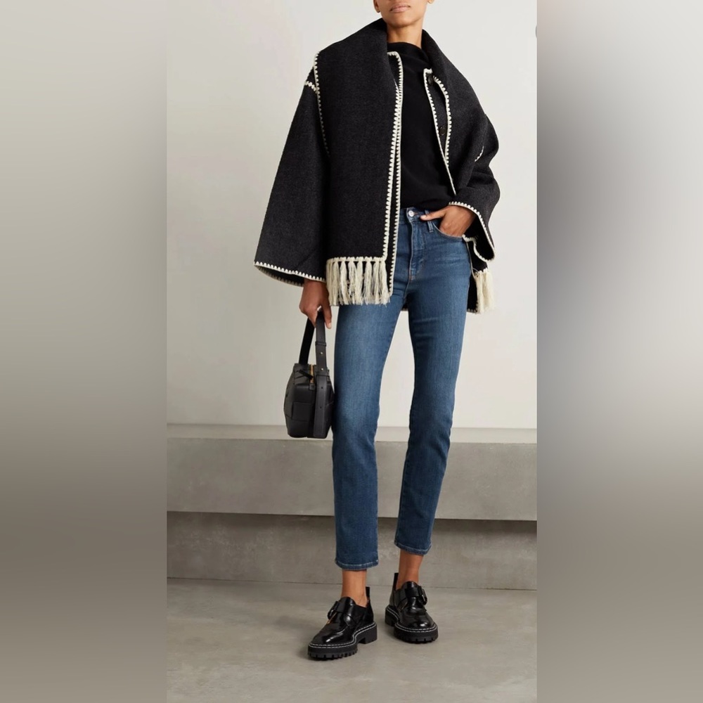 Frame Le Sylvie Slender Straight